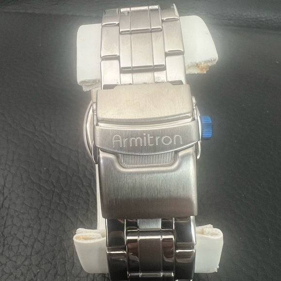 NWT Armitron Black Dial Silver Band Watch - Picture 3 of 5